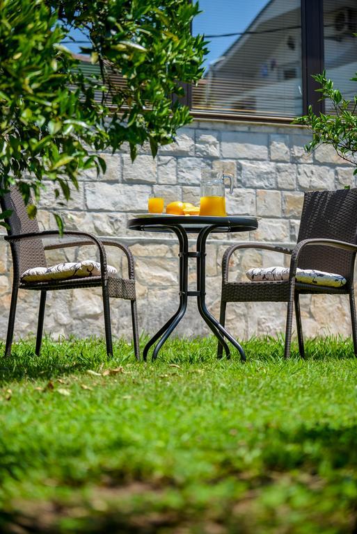 Apartmani Krgusic Tivat Eksteriør bilde