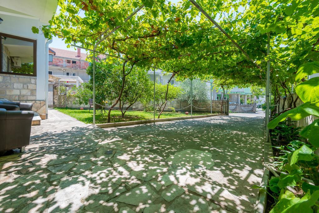 Apartmani Krgusic Tivat Eksteriør bilde