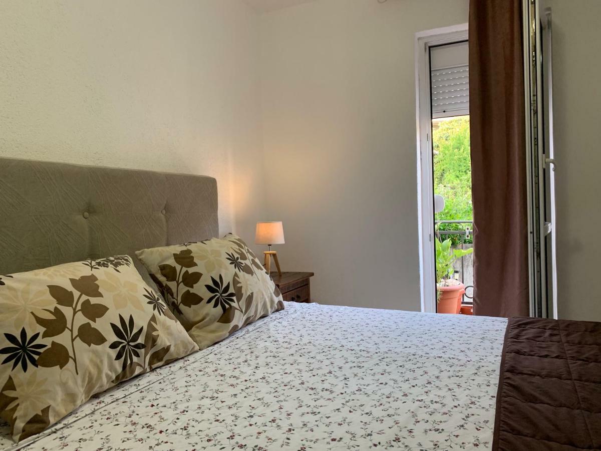 Apartmani Krgusic Tivat Eksteriør bilde